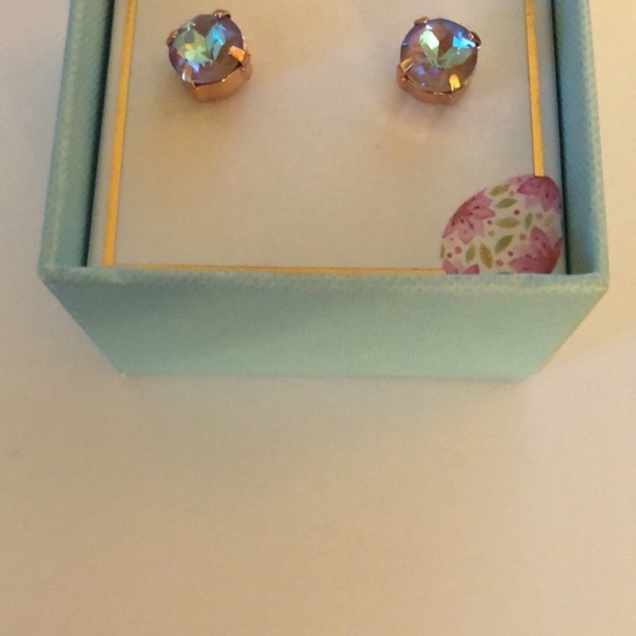 Greige Crystal Earrings - Picture 3 of 7